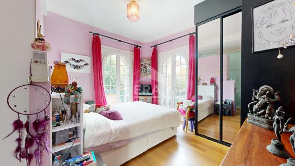 NICE - LIBÉRATION / VERNIER : VASTE 7 PIÈCES DE 165 M² AVEC BALCONS