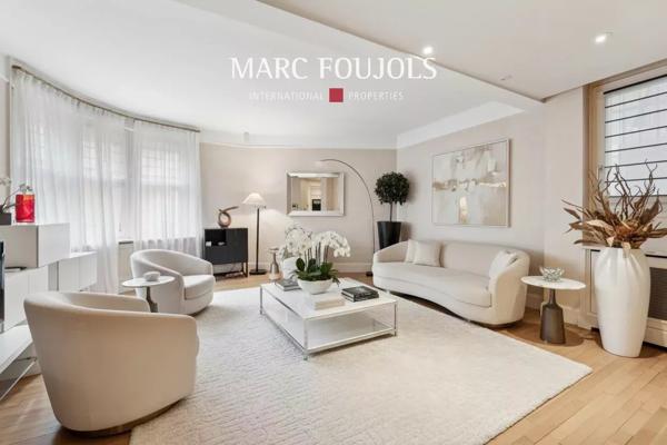 PARIS 16 – 2 pièces de 60 m² – ART DECO