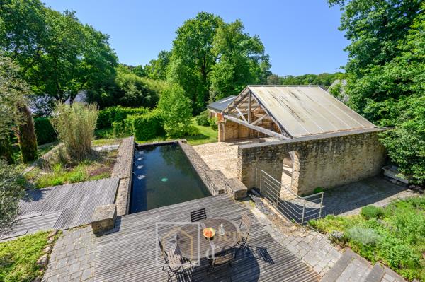 Maison ossature bois avec bassin naturel SAINT GOUSTAN AURAY
