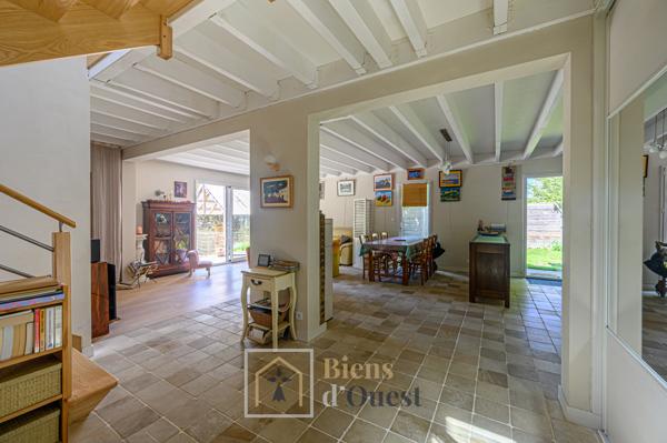 Maison ossature bois avec bassin naturel SAINT GOUSTAN AURAY