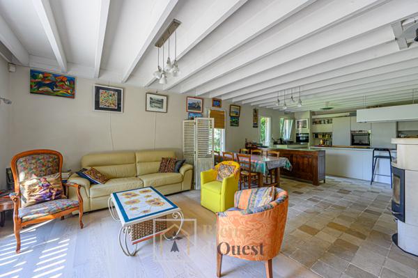 Maison ossature bois avec bassin naturel SAINT GOUSTAN AURAY