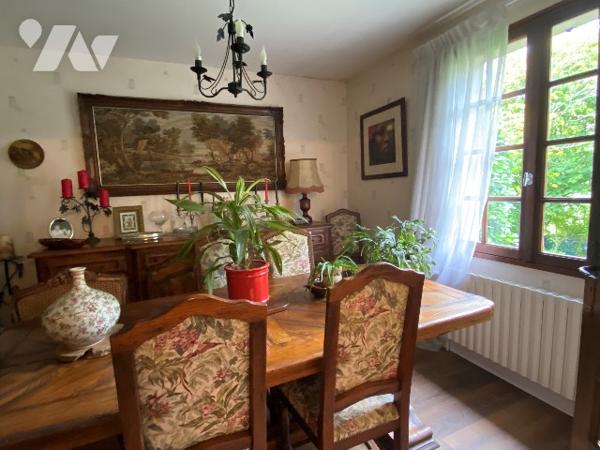 Une maison de trois chambres à coucher d'environ 120 m² sur terrain d'environ 3.960 m².