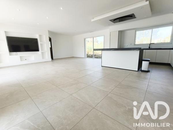 Maison à vendre 4 pièces 147,4 m² Riom