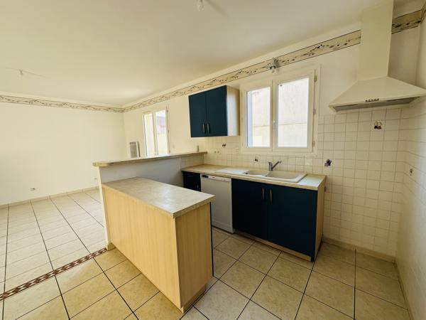 Maison
                                                                                                                                                                                                                                                                                                                        4 pièce(s)                                                                                                                                                                                                          3 chambre(s)                                                                                                                                                                                                          94.64  m²