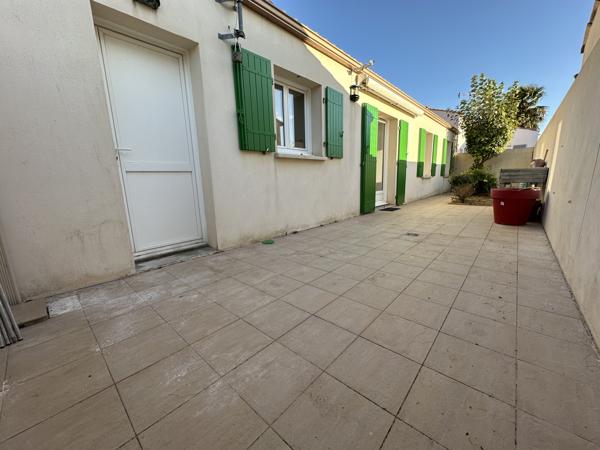 Maison
                                                                                                                                                                                                                                                                                                                        4 pièce(s)                                                                                                                                                                                                          3 chambre(s)                                                                                                                                                                                                          94.64  m²