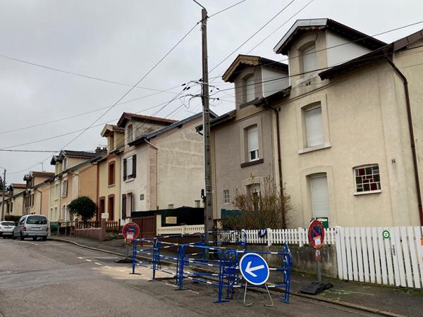 DOMBASLE-SUR-MEURTHE - Maison 4 pièces 88.28 m² + Cour + Garage