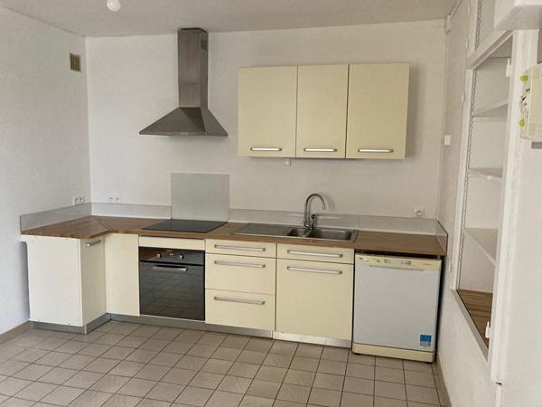 DOMBASLE-SUR-MEURTHE - Maison 4 pièces 88.28 m² + Cour + Garage