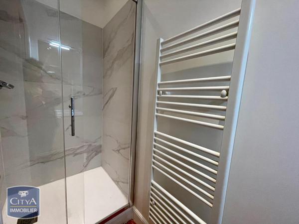 Appartement à louer 3 pièces 78.5m²