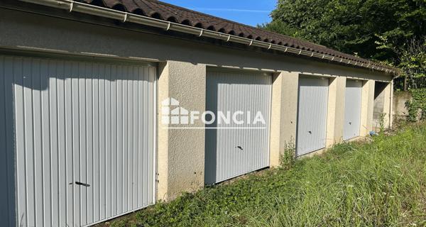 Location Parking - Vienne 38200