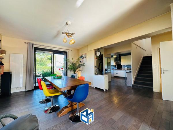 Maison T7 avec sous-sol complet et beau terrain