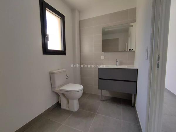 Location Appartement 4 pièces 88 m2 à Pierrevert