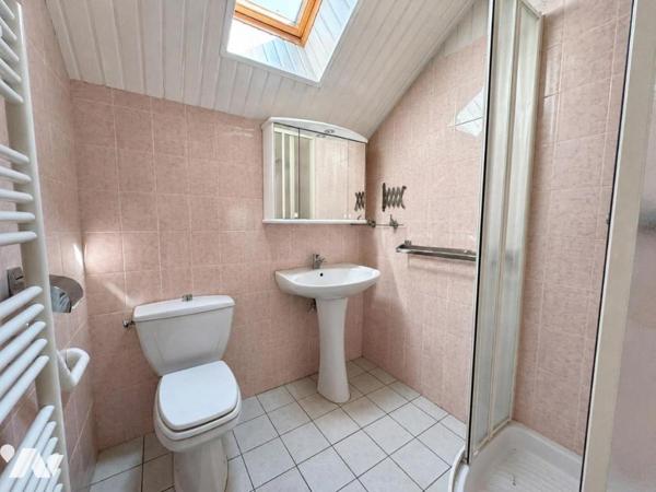 Maison de 3/4 pièces avec garage dans quartier résidentiel