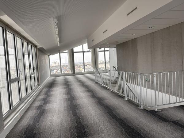 Bureaux 436.09m² – Angers