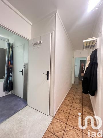 Appartement à vendre 3 pièces 55 m² Sainte-Geneviève-des-Bois