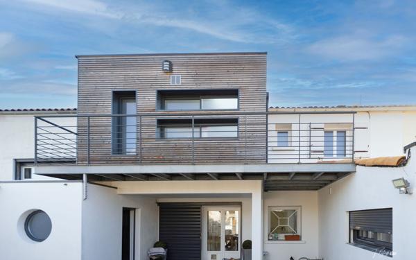 Maison à vendre    6 pièces • 185 m2 Saint-Sulpice-de-Royan