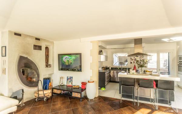 Maison à vendre    6 pièces • 185 m2 Saint-Sulpice-de-Royan