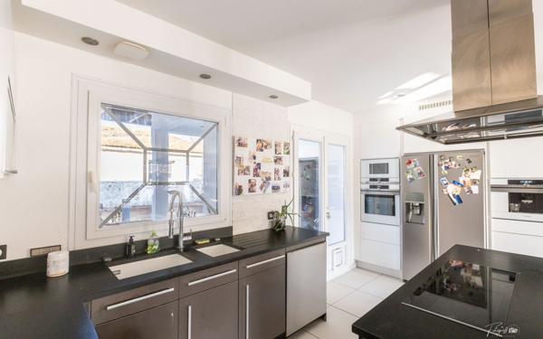 Maison à vendre    6 pièces • 185 m2 Saint-Sulpice-de-Royan