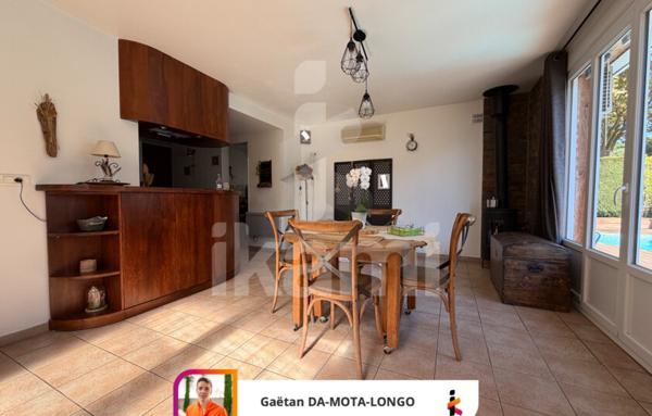 Maison avec studio et grand hangar   Plein centre de Salles