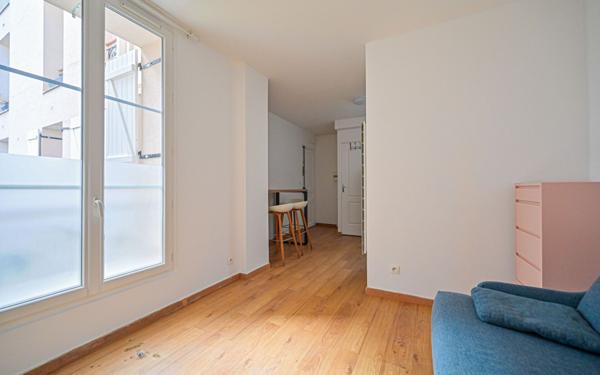 Appartement à louer    1 pièce • 20 m2 Clichy