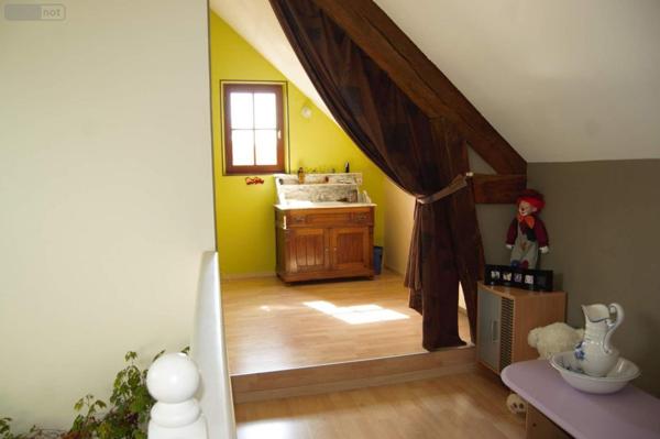 Maison à vendre à Le Lude dans la Sarthe (72800), ref : 131969