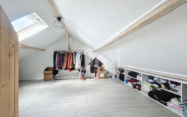 Maison à vendre    6 pièces •  Avilly-Saint-Léonard