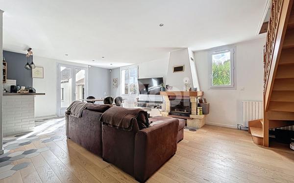 Maison à vendre    6 pièces •  Avilly-Saint-Léonard