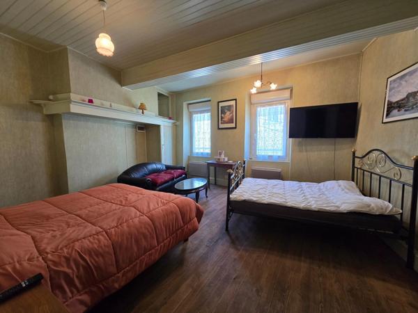 Maison rénovée, calme, proche écoles et commerces