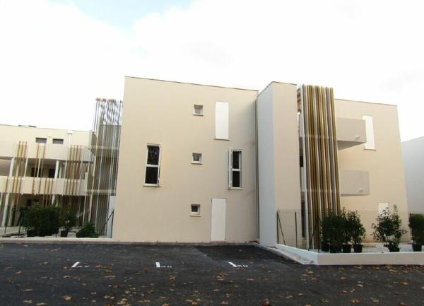 Stationnement à louer  •  Sérignan