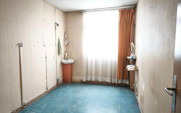 Appartement à vendre    3 pièces • 56,99 m2 Asnières-sur-Seine