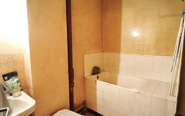 Appartement à vendre    3 pièces • 56,99 m2 Asnières-sur-Seine