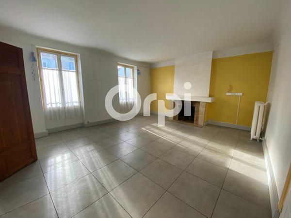 Maison à vendre    8 pièces • 230 m2 Senlis
