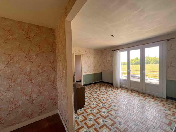 MAISON AVEC TERRAIN ATTENANT