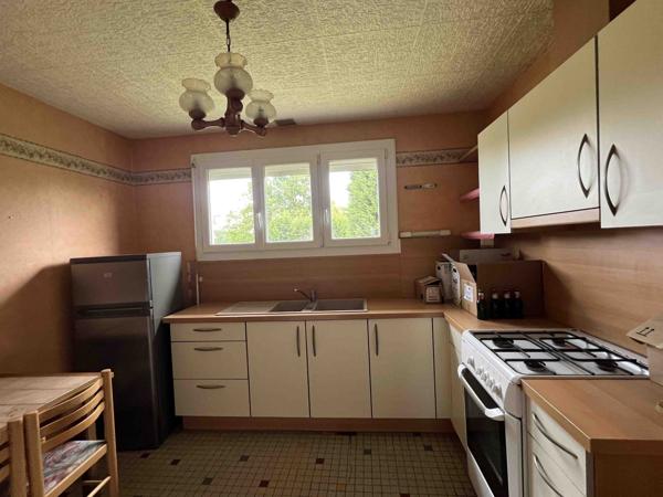MAISON AVEC TERRAIN ATTENANT