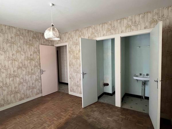 MAISON AVEC TERRAIN ATTENANT