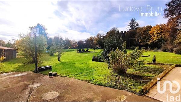 Maison à vendre 7 pièces 183 m² Saint-Sauveur-en-Puisaye