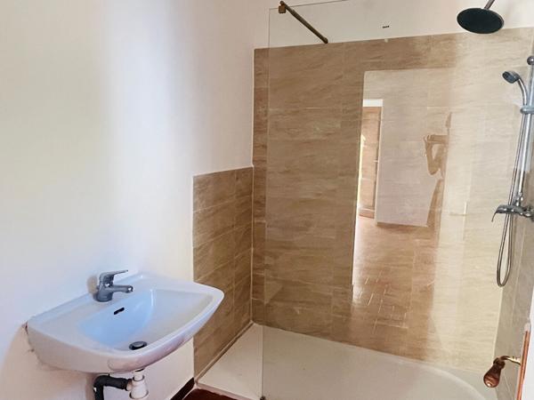 Maisonnette en campagne - Eguilles - 55m²