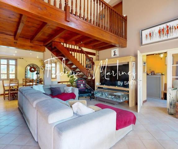 Maison de caractère à Fronton, charme et sérénité