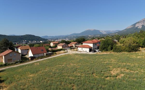 Terrain à vendre