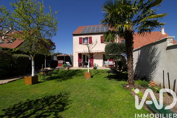 Maison à vendre 7 pièces 111 m² Issou