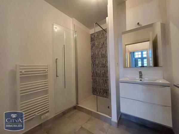 Appartement à louer 3 pièces 63.92m²
