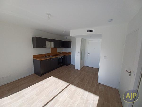 Location appartement Questembert : 650 € - AJP Immobilier Questembert