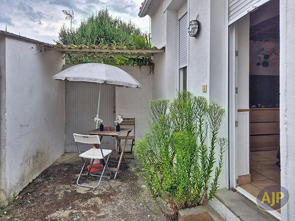 Maison à vendre Challans - 5 pièces, 99m² avec 2 chambre(s) à 199 500€ - AJP Immobilier Challans
