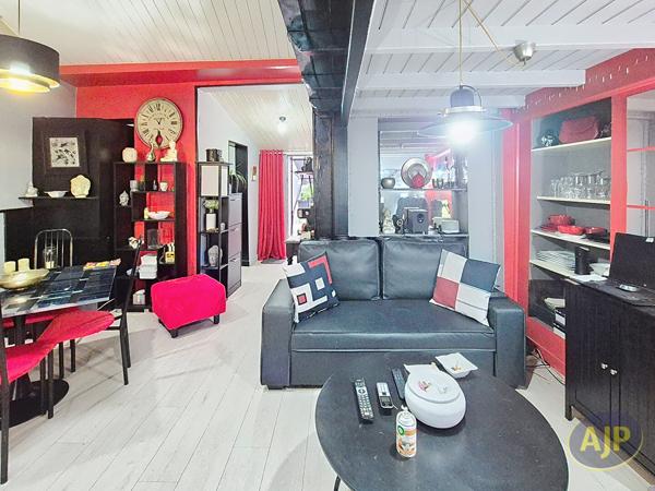 Maison à vendre Challans - 5 pièces, 99m² avec 2 chambre(s) à 199 500€ - AJP Immobilier Challans