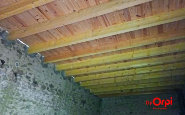 Maison à vendre    2 pièces •  Archignat