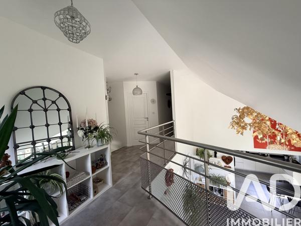 Maison à vendre 7 pièces 154 m² Les Loges-Marchis