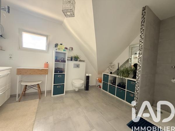 Maison à vendre 7 pièces 154 m² Les Loges-Marchis