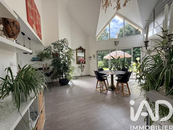 Maison à vendre 7 pièces 154 m² Les Loges-Marchis
