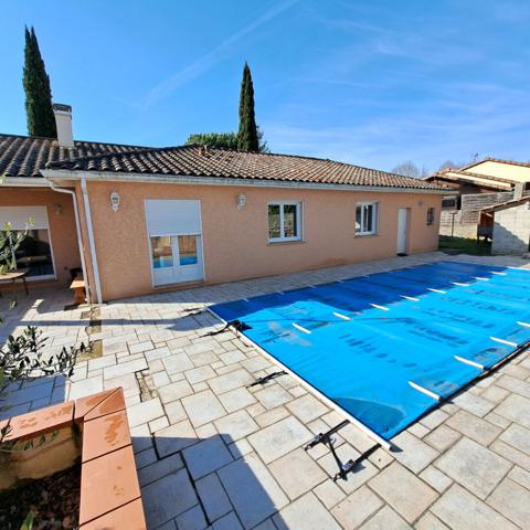 A VENDRE MAISON PLAIN PIED / JARDIN / GARAGE / PISCINE
