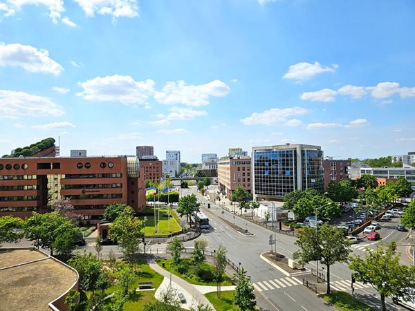 Plein Centre ville, grand F4 en duplex avec Terrasse Vendu Loué 1746,62€