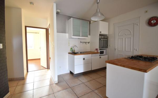 Maison à vendre    3 pièces •  Rignieux-le-Franc